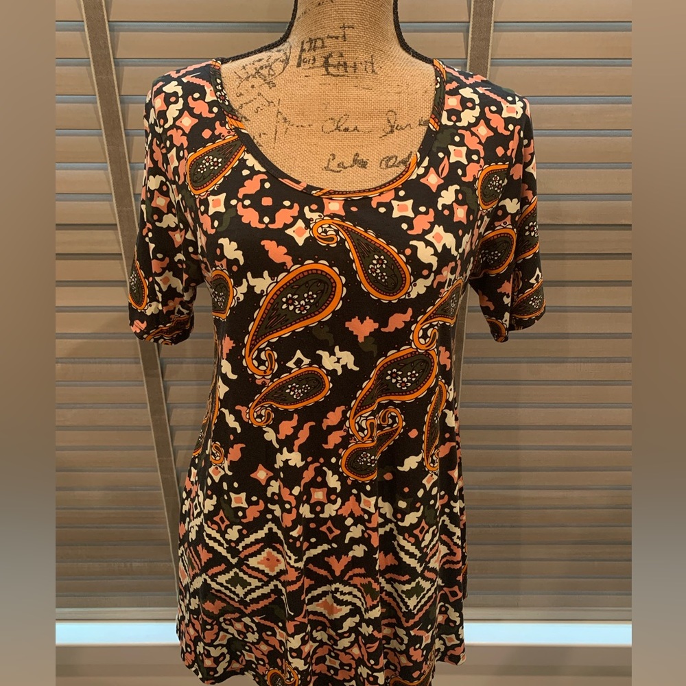 LuLaRoe Perfect Tee